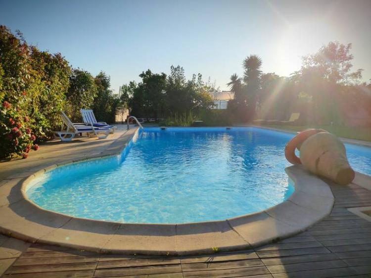 Villa 10 pers. piscine chauffée à 5 min des plages